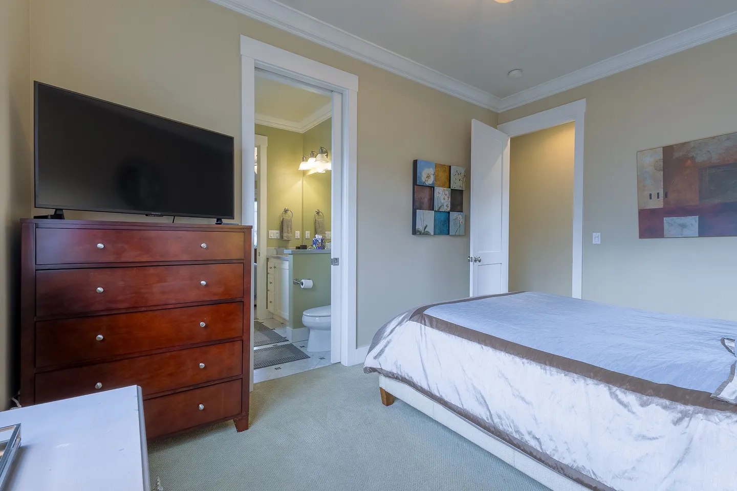 Home photo 13