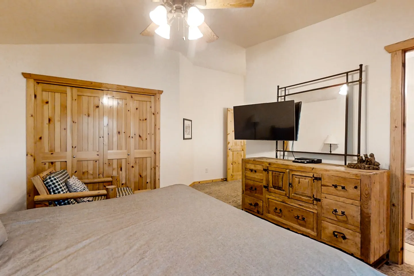 Home photo 28