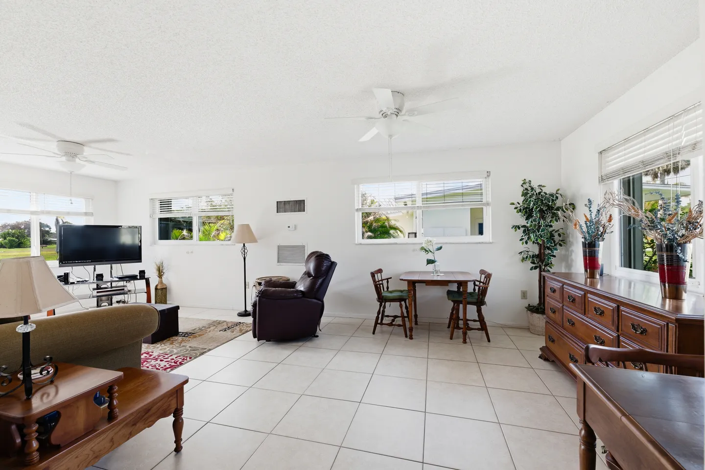 Home photo 12