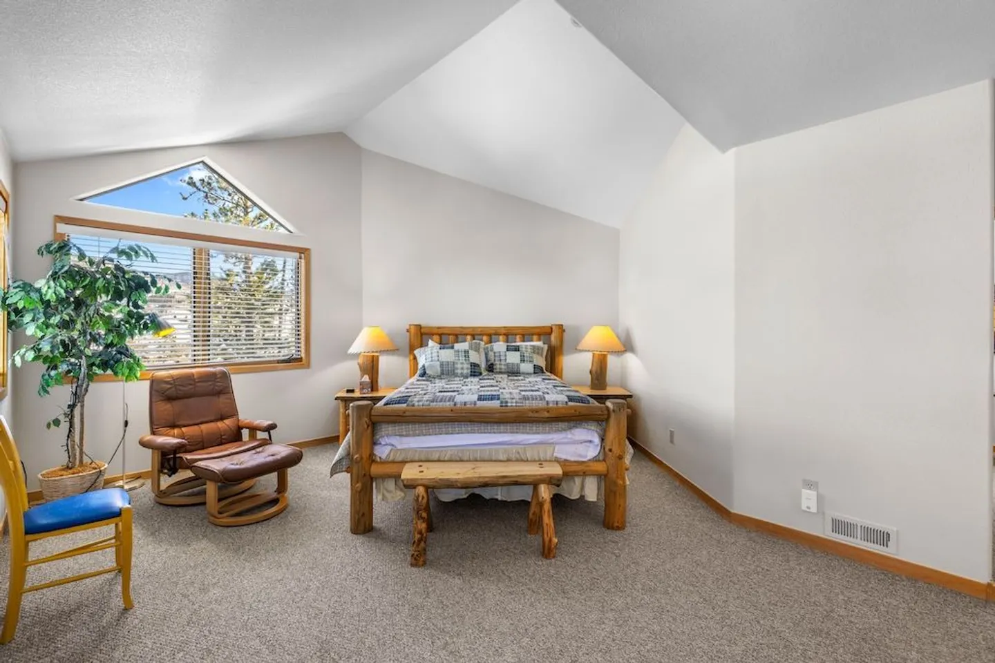 Home photo 17