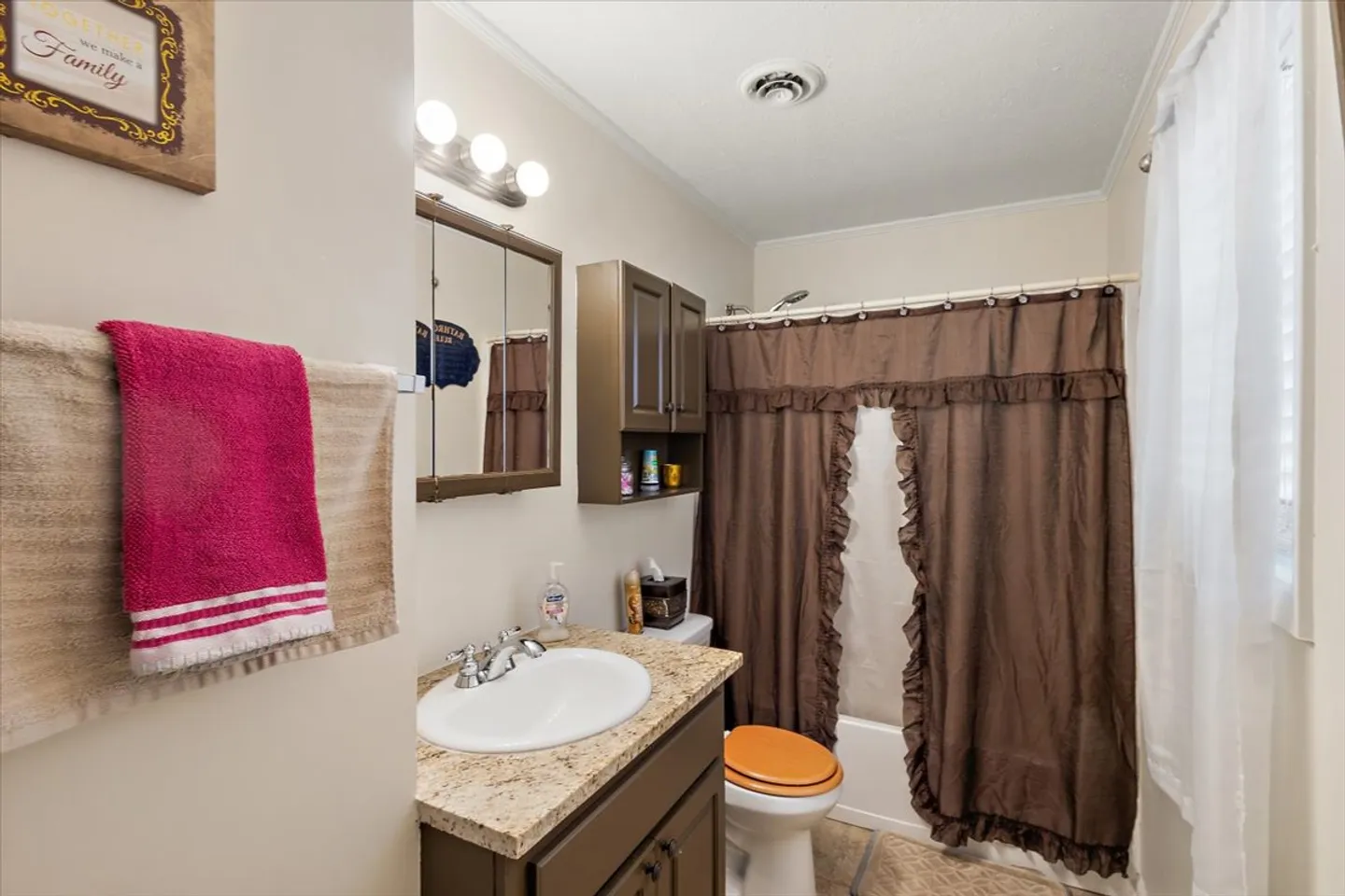 Home photo 19