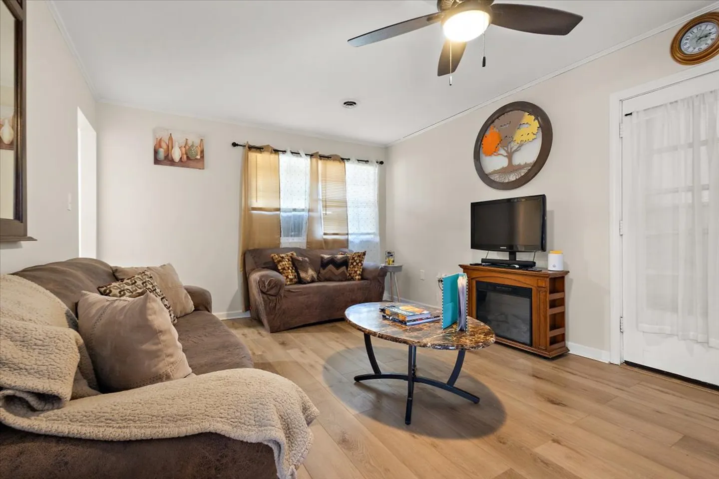 Home photo 13