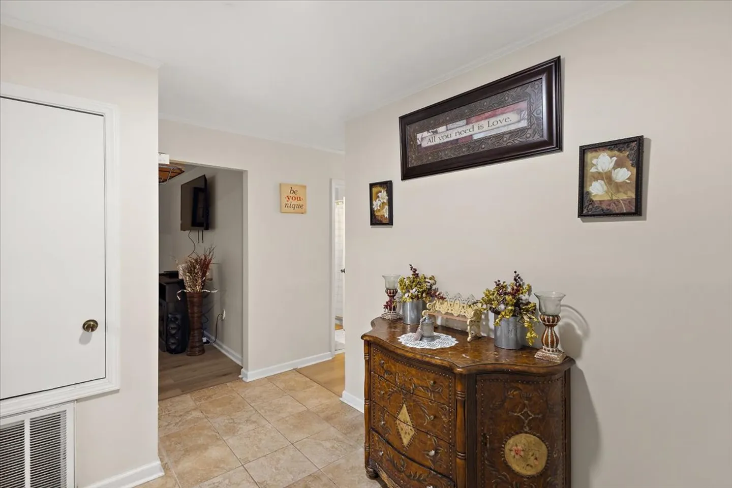 Home photo 18