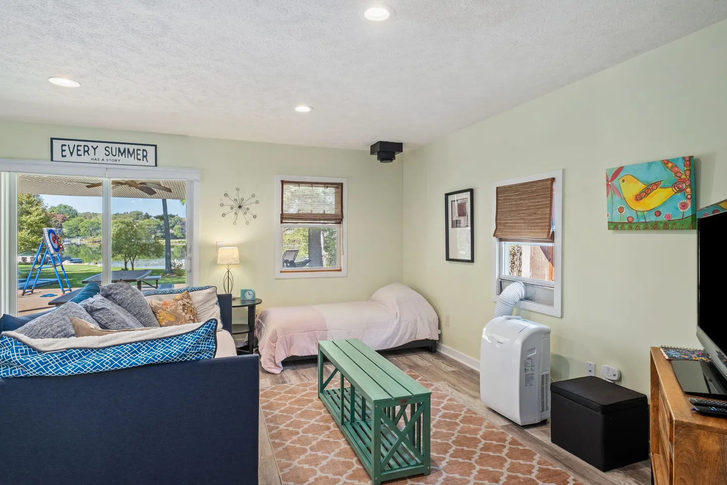 Home photo 23